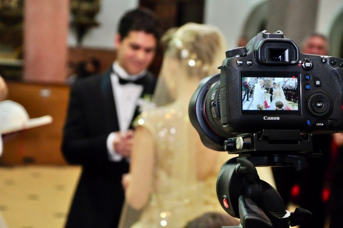 Aplikasi al composite video pengantin