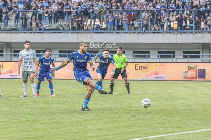 Hasil Liga 1: Persija Bungkam Madura United 4-1